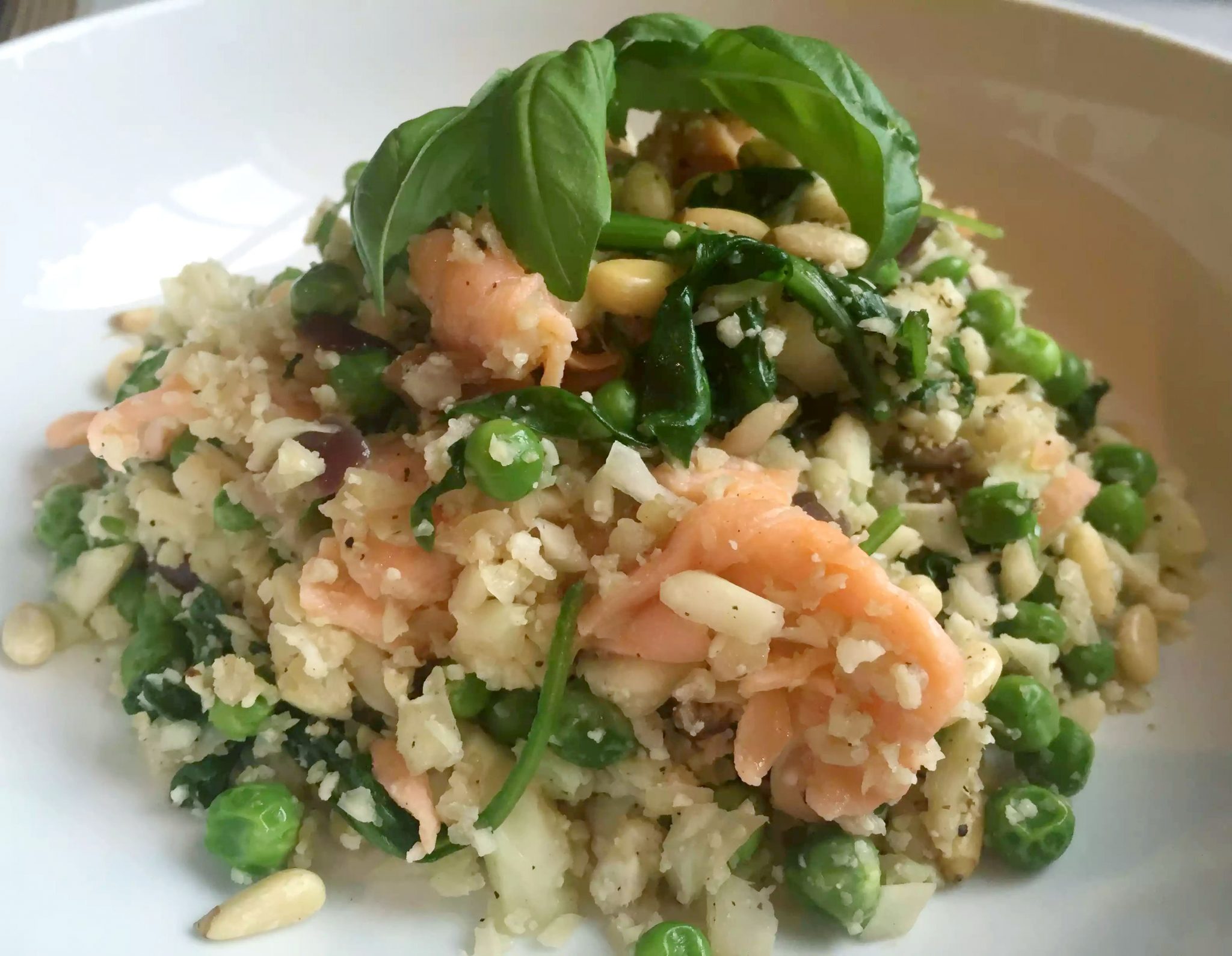 Smoked Salmon Pea Spinach Summer Vegetable Cauliflower Rice Risotto Garlic SCD Paleo Clean Eating Pine Nuts Foodie Healthy