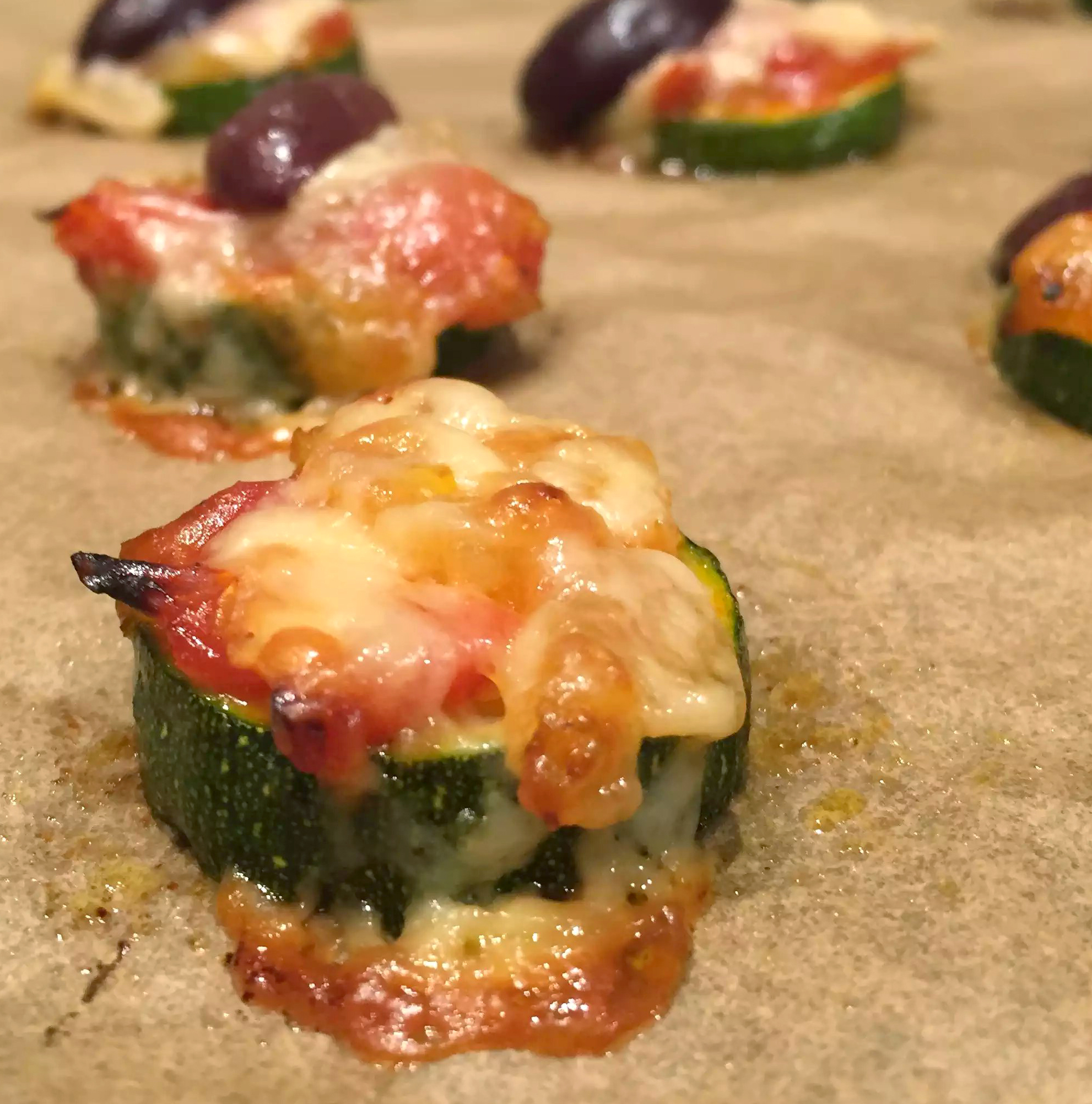 Courgette Pizza Bites Cheese Tomato Olive Appetiser - SCD Paleo Clean Eating, Grain-Free Gluten-Free