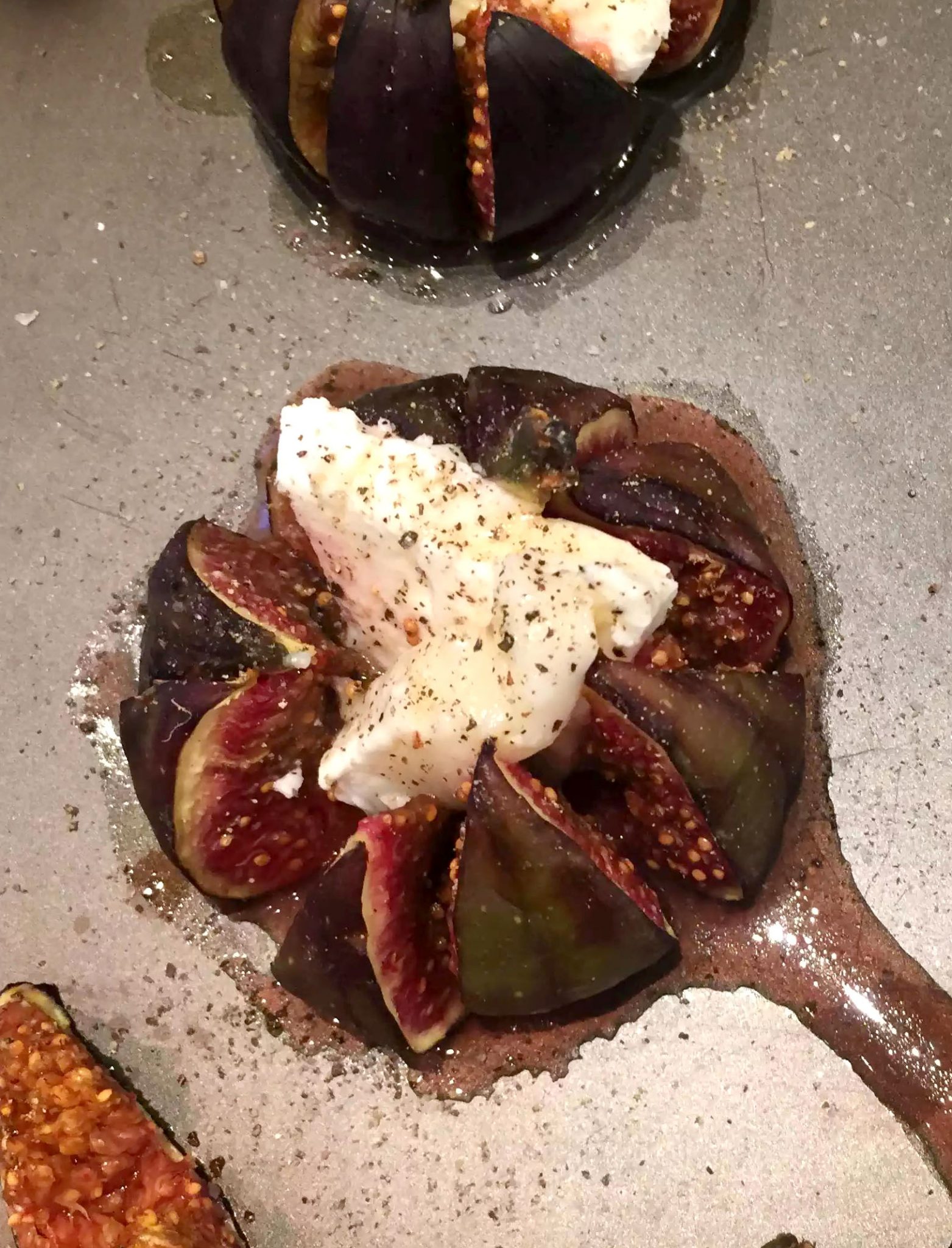 Baked Figs with Goats Cheese & Crispy Prosciutto & pecans - Appetiser, SCD, Paleo, Gluten-Free, Grain-Free, Refined Sugar-Free, Clean Eating