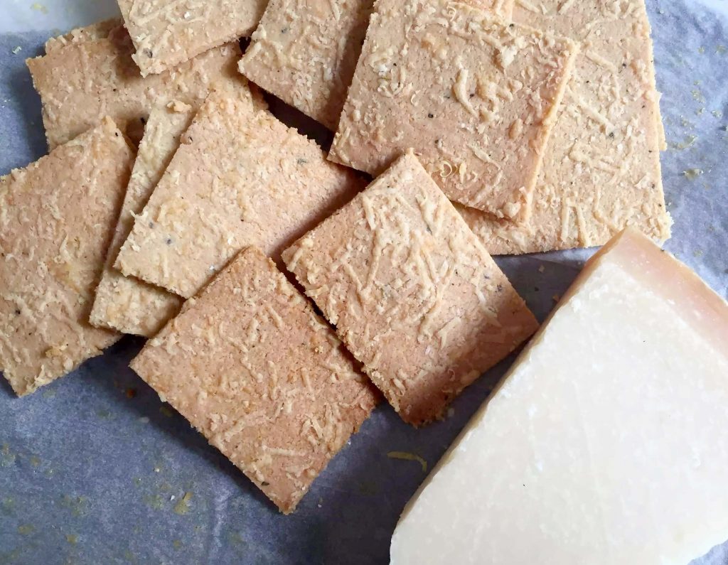 Parmesan Almond Flour Crackers by Emma Eats & Explores - Grainfree, Glutenfree, Dairyfree, Sugarfree, Paleo, SCD, Vegan, Vegetarian, Whole30, Low Carb, LCHF