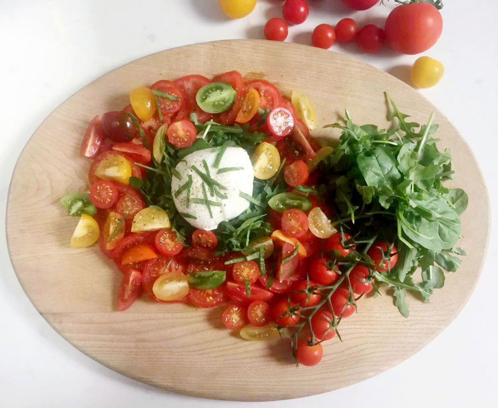 Burrata Caprese Salad by Emma Eats & Explores - Grainfree, Glutenfree, Sugarfree, Paleo, Low 