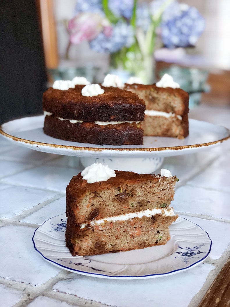 Grainfree Carrot and Courgette Cake